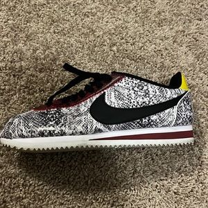 Snake skin Nike dopeman